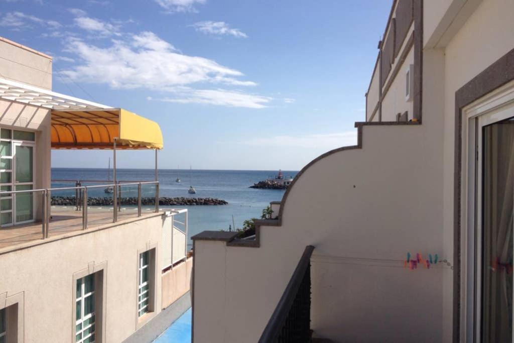 Schoene Wohnung Direkt Am Meer Mit Meerblick, Wlan Puerto De Mogan Extérieur photo
